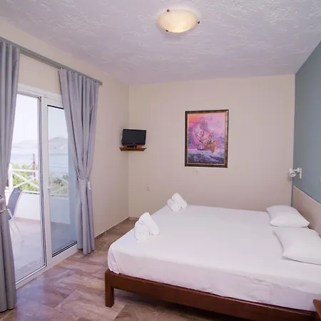 Aparthotel Acropolis 2*