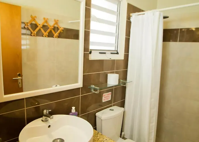 Acropolis Aparthotel