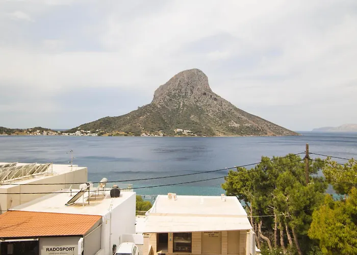 Acropolis Aparthotel