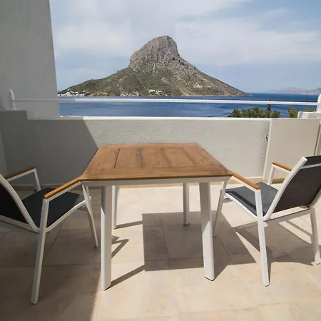 Aparthotel Acropolis 2*