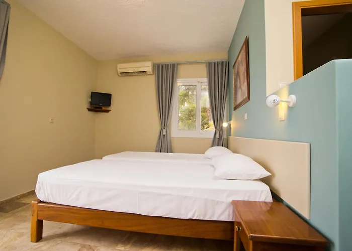 Acropolis 2* ماسوري